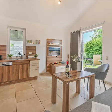 Haus Ostseekristall Smaragd Apartment Zinnowitz